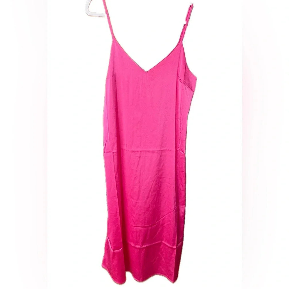 Influencer The Drop Ana Silky V-Neck Midi Slip Dress in Hot Pink Size Medium NWT - Picture 10 of 16
